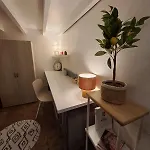 Appartement Spacieux Entièrement Refait à Neuf En Plein Centre-ville *